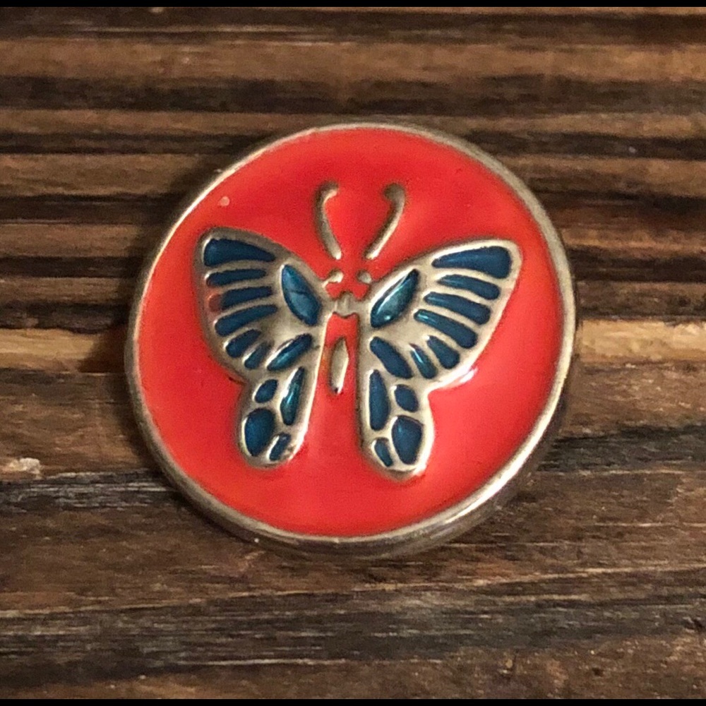 Interchangeable Butterfly Snap 18mm